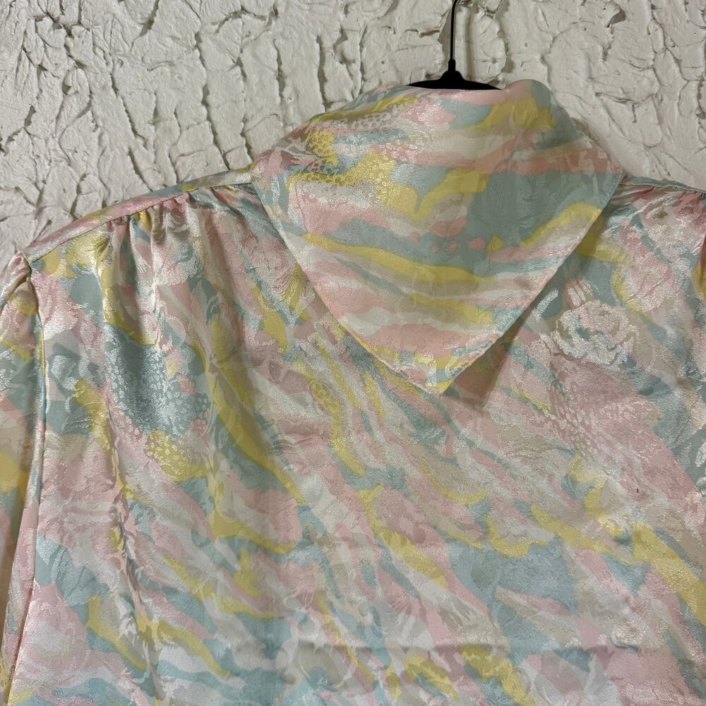 Vintage Pastel Satin Blouse Romantic Cottagecore Medium - Picture 8 of 10